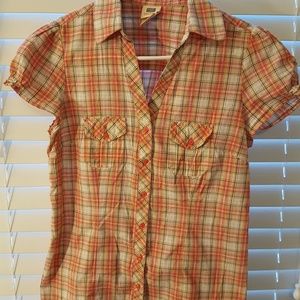 Short sleeve plaid blouse